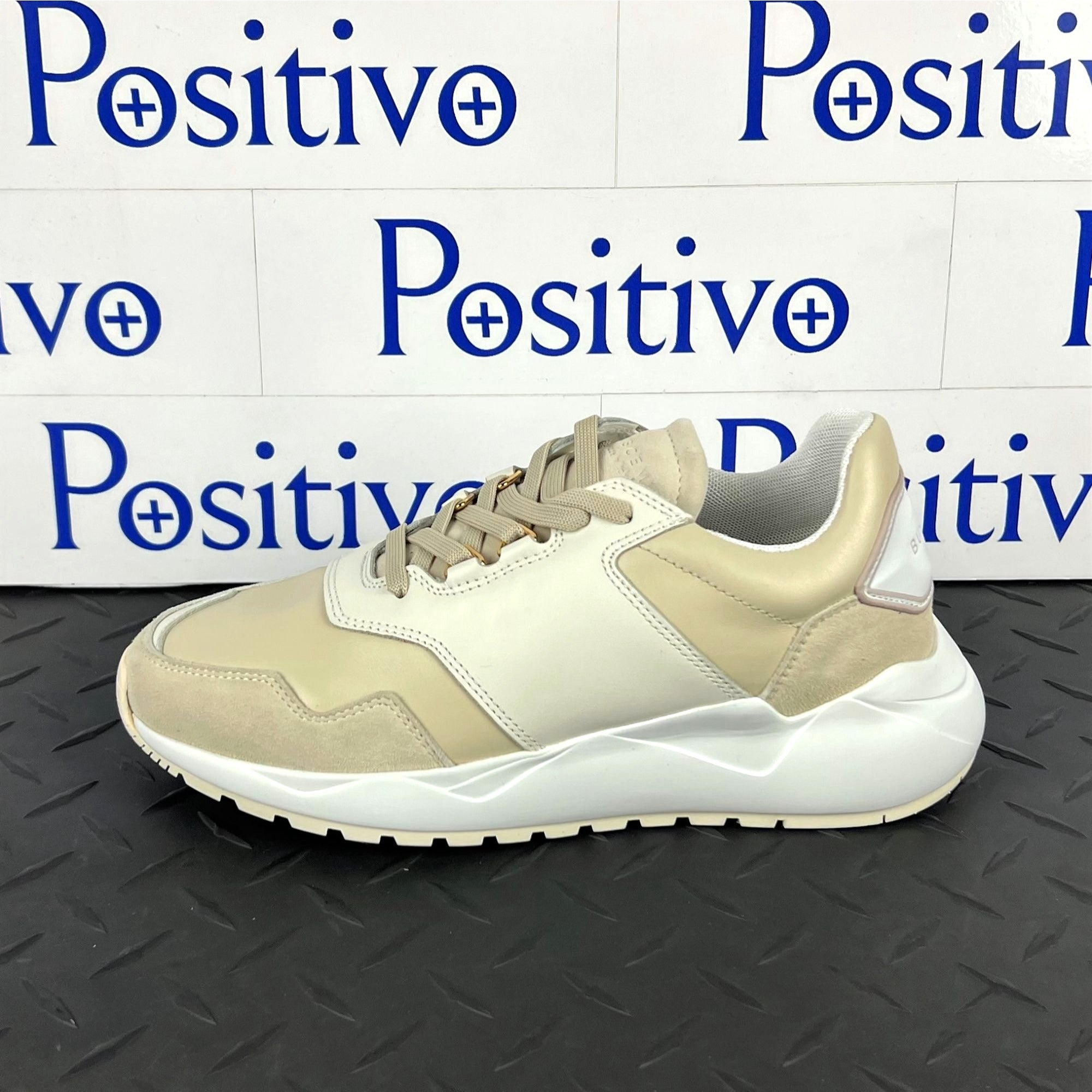 Buscemi Womens Ventura Off White Leather Sneakers SAMPLE | Positivo Clothing