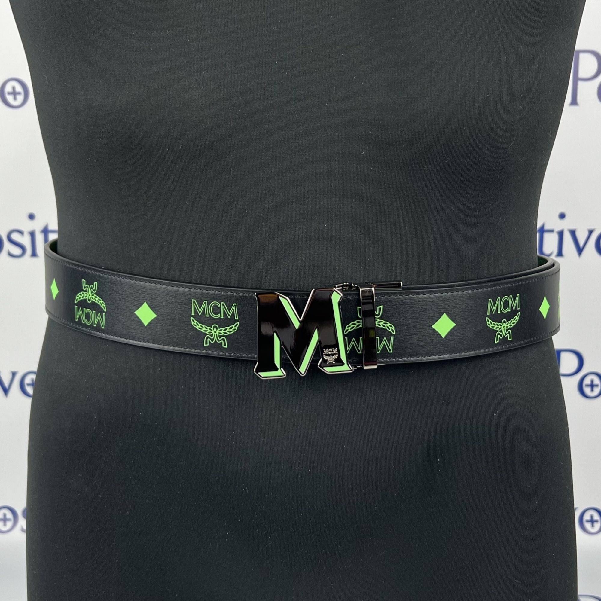 MCM Mens Claus Epoxy M Summer Green Leather Reversible Belt | Positivo Clothing