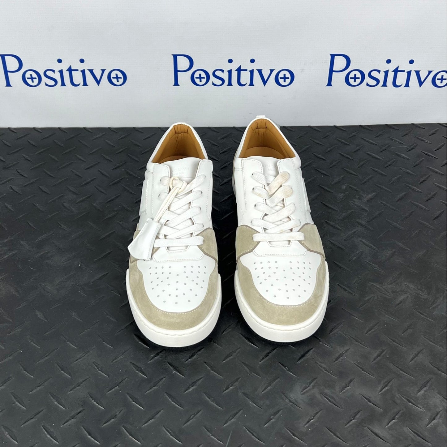 Buscemi Air Jon Low Vitello Off White Leather Sneakers | Positivo Clothing