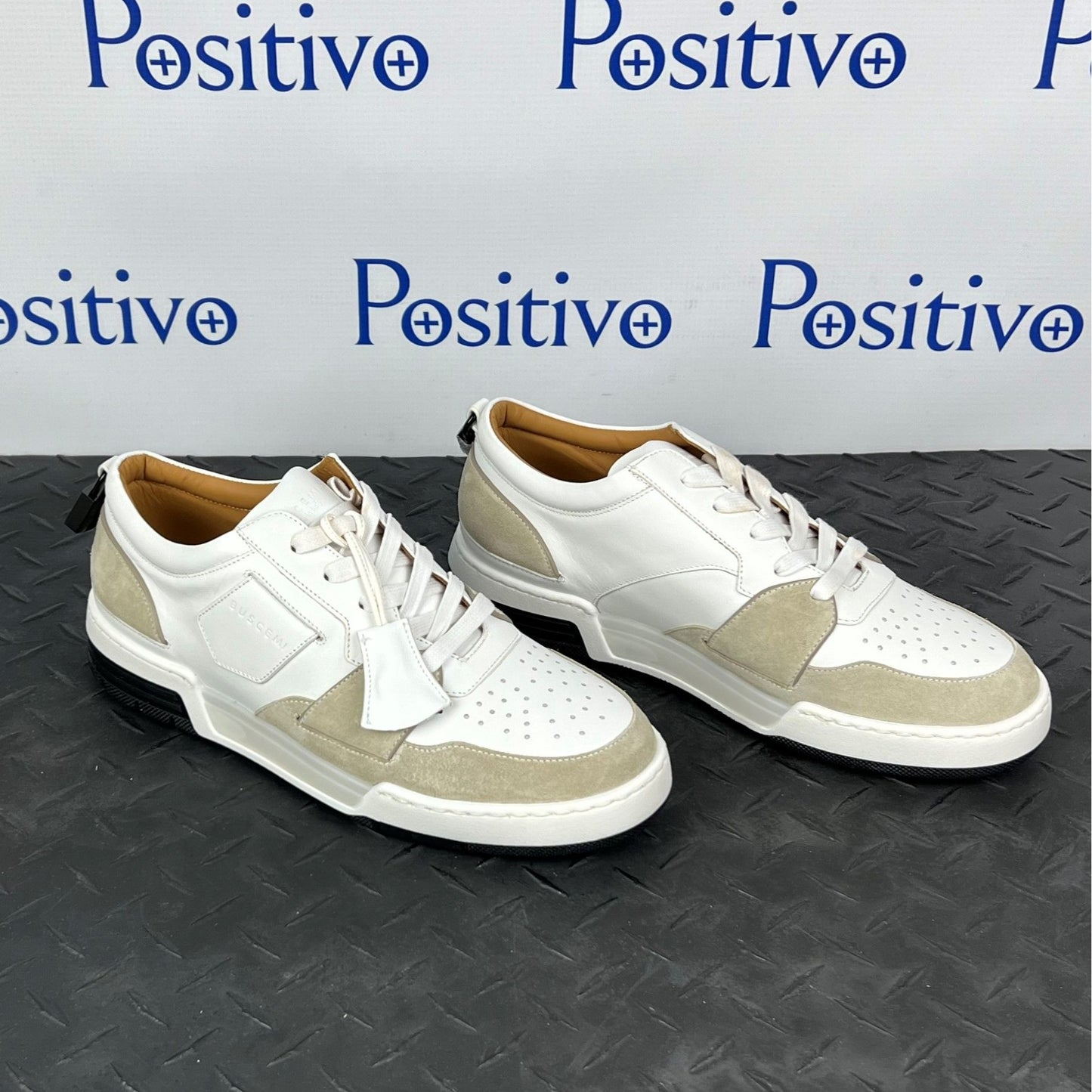 Buscemi Air Jon Low Vitello Off White Leather Sneakers | Positivo Clothing