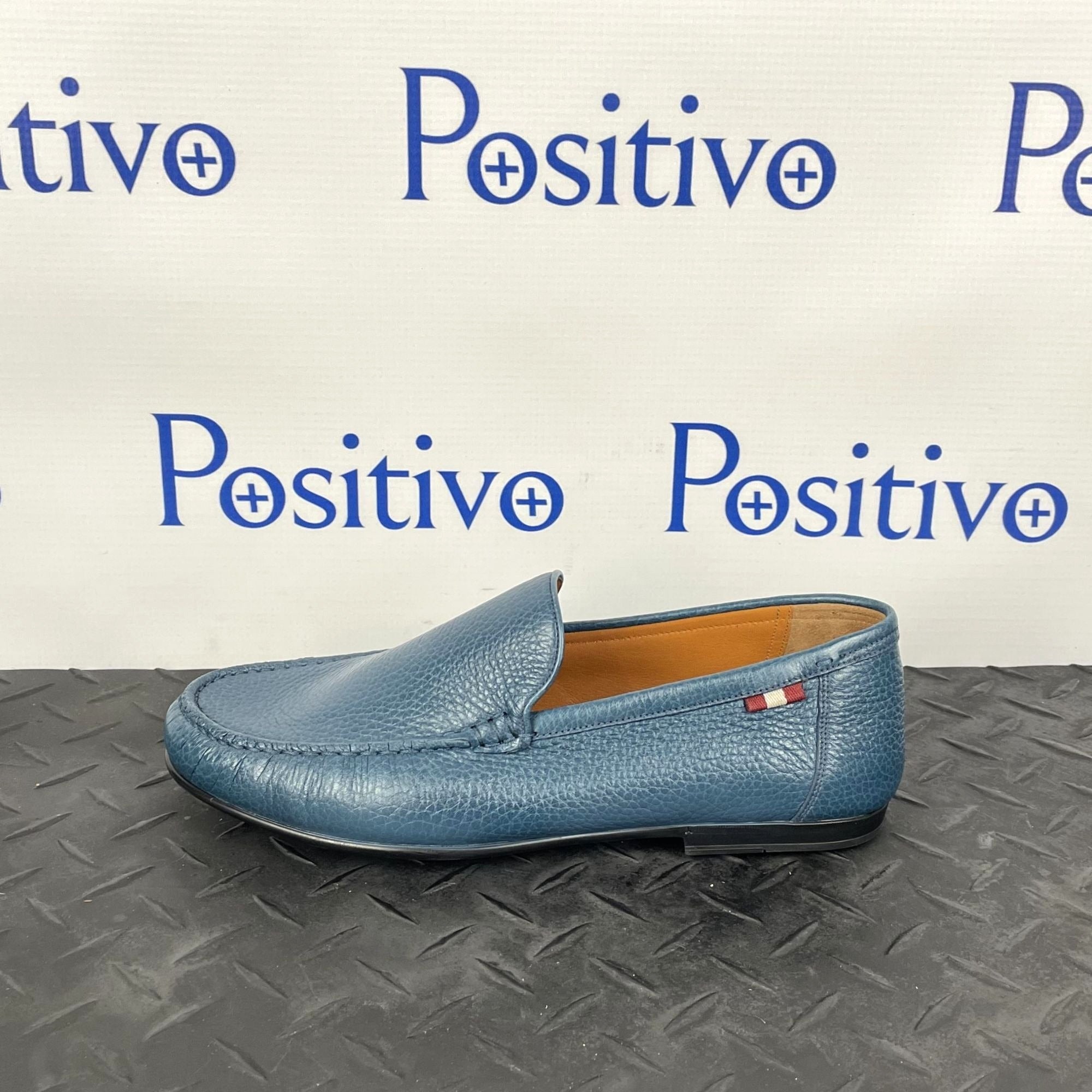 Bally Craxon Aqua Blue Grained Leather Loafers | Positivo Clothing