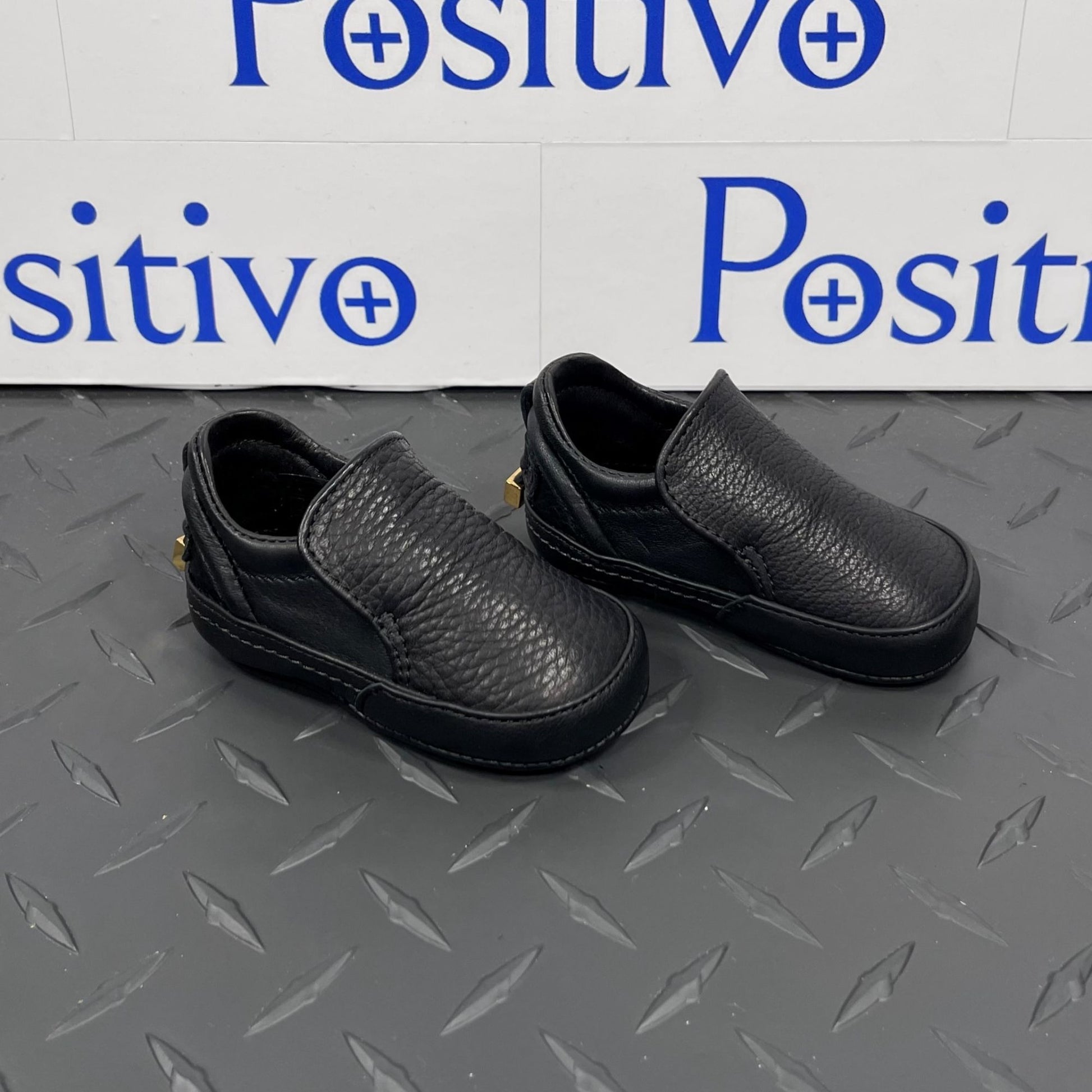 Buscemi 40MM Baby Alce/Flat Black Leather Sneakers | Positivo Clothing