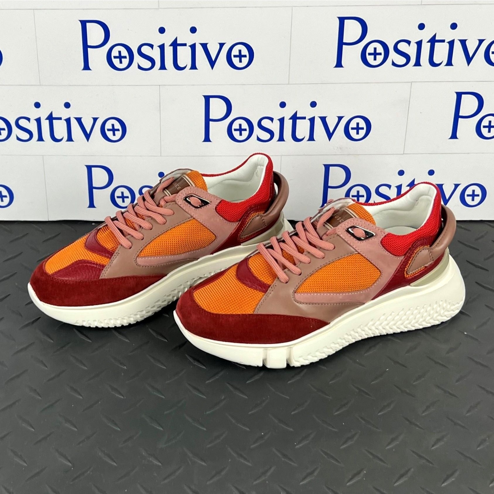 Buscemi Womens Veloce Scarlet/Orange Leather Sneakers SAMPLE | Positivo Clothing