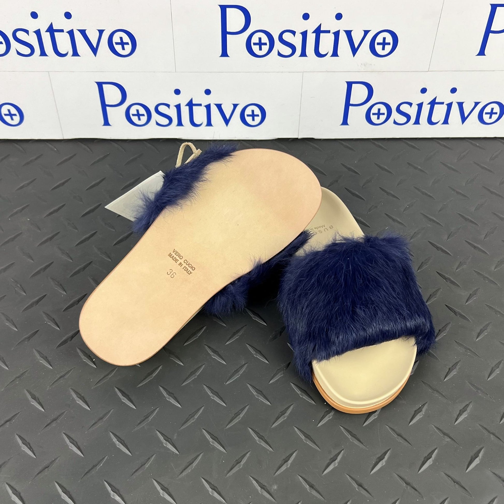 Buscemi Slide Fur Clot Purple Leather Slippers | Positivo Clothing