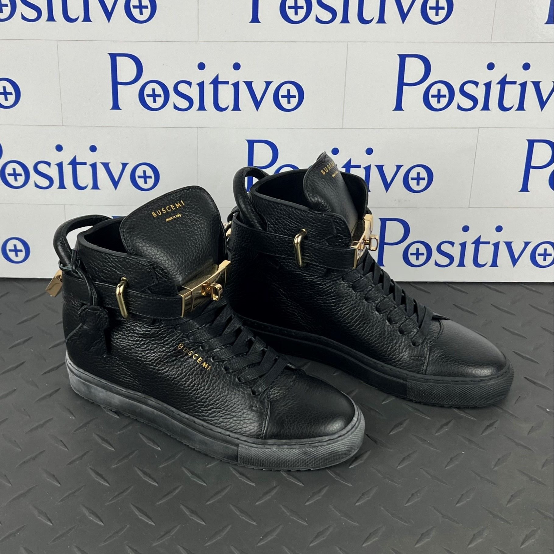Buscemi Womens 100MM Alta Black/Black Leather Sneakers SAMPLE | Positivo Clothing