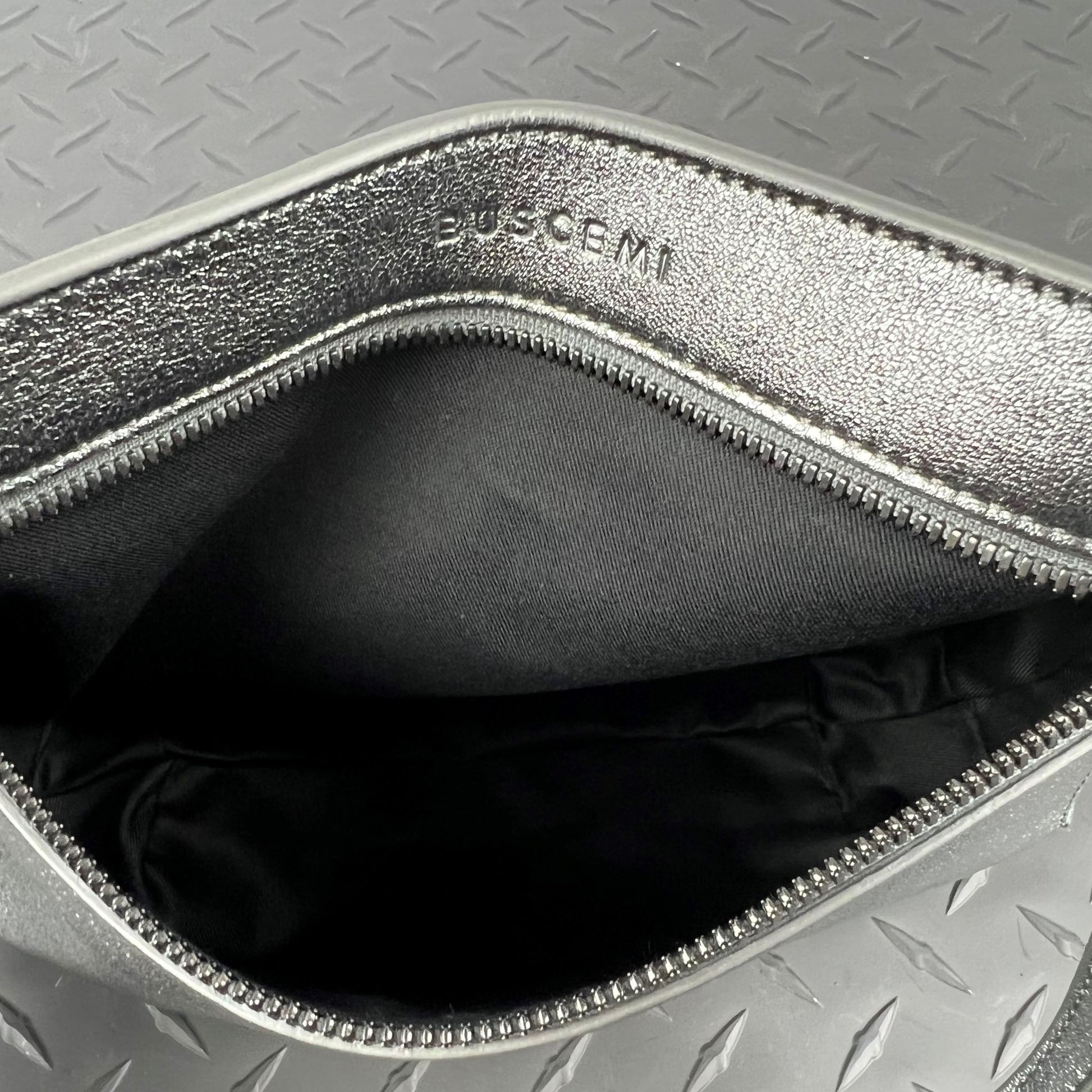 Buscemi Pouch Woman Silver Leather Bag | Positivo Clothing