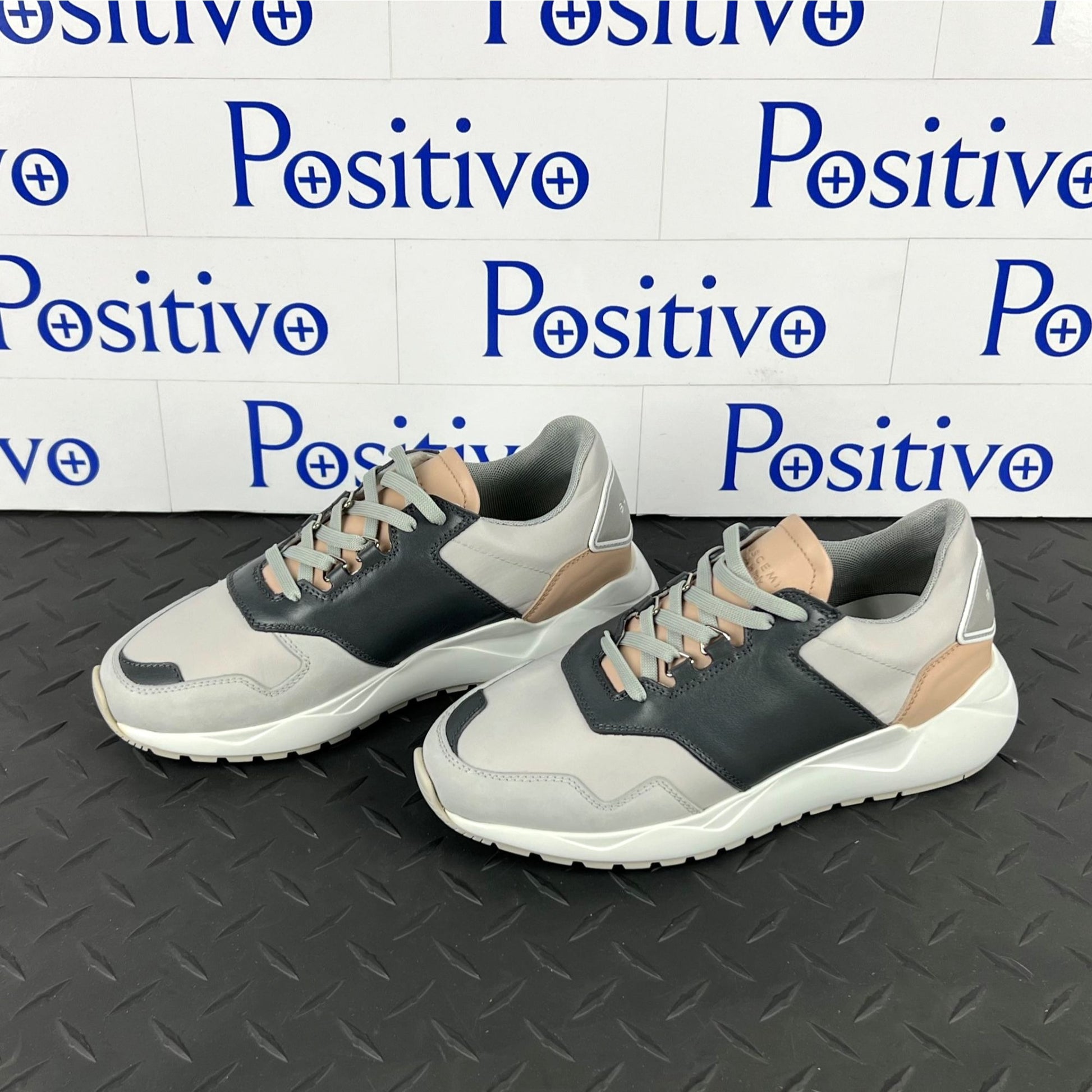 Buscemi Womens Ventura Grey/Pink Leather Sneakers SAMPLE | Positivo Clothing