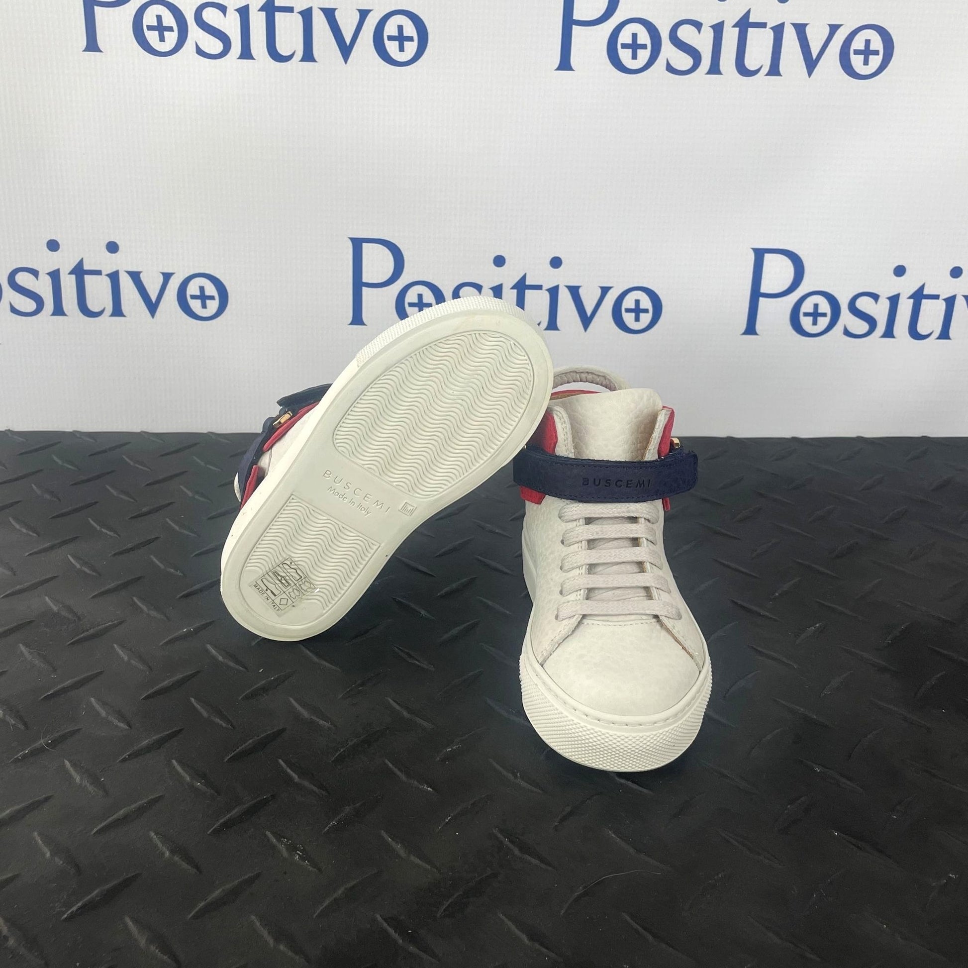 Buscemi 100MM Kid Nubuk Off White/ Ramino Tri Sneakers | Positivo Clothing