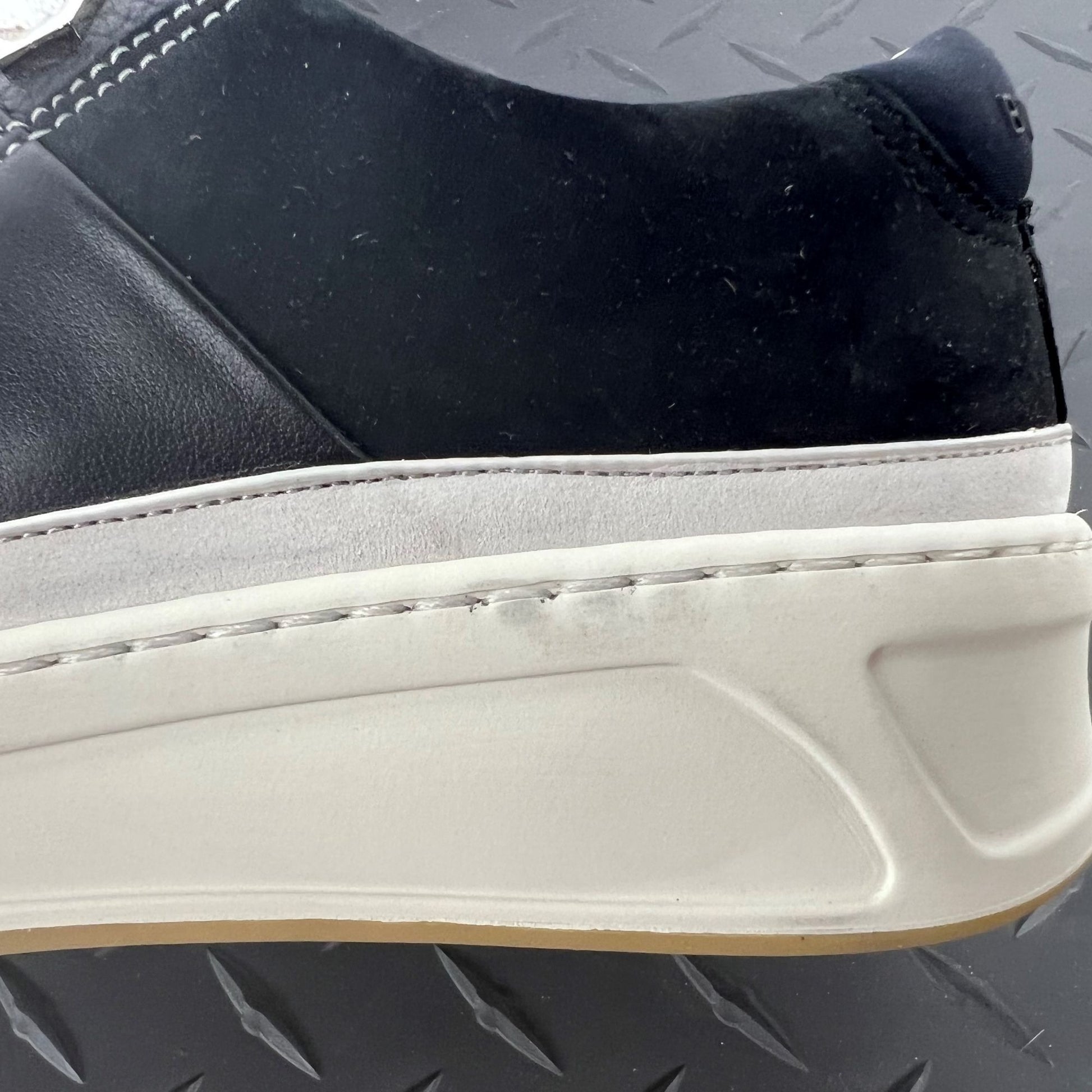 Buscemi Womens Prodigy Black/White Leather Sneakers SAMPLE | Positivo Clothing