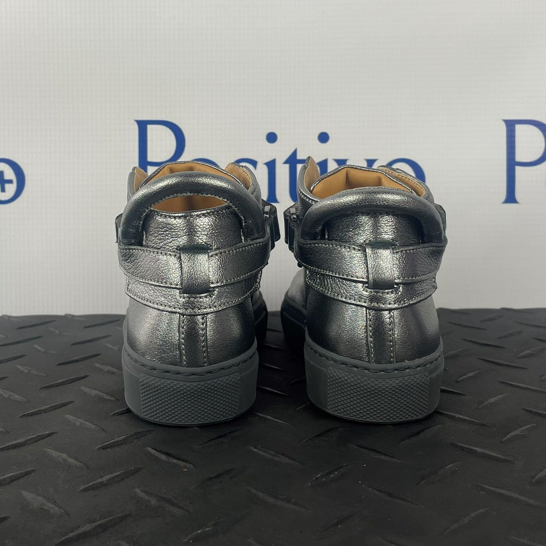 Buscemi 100MM Kid Metal Silver Leather Sneakers | Positivo Clothing