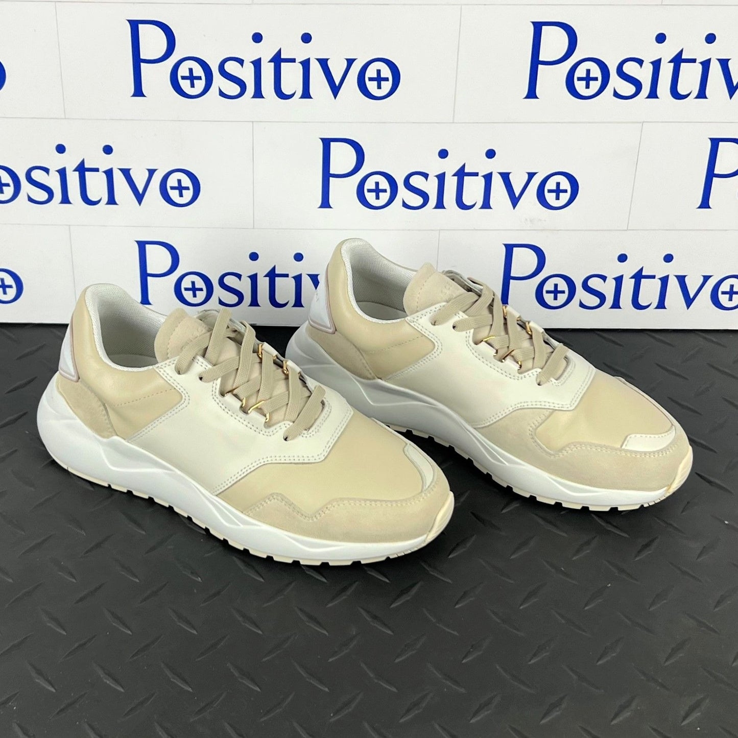 Buscemi Womens Ventura Off White Leather Sneakers SAMPLE | Positivo Clothing