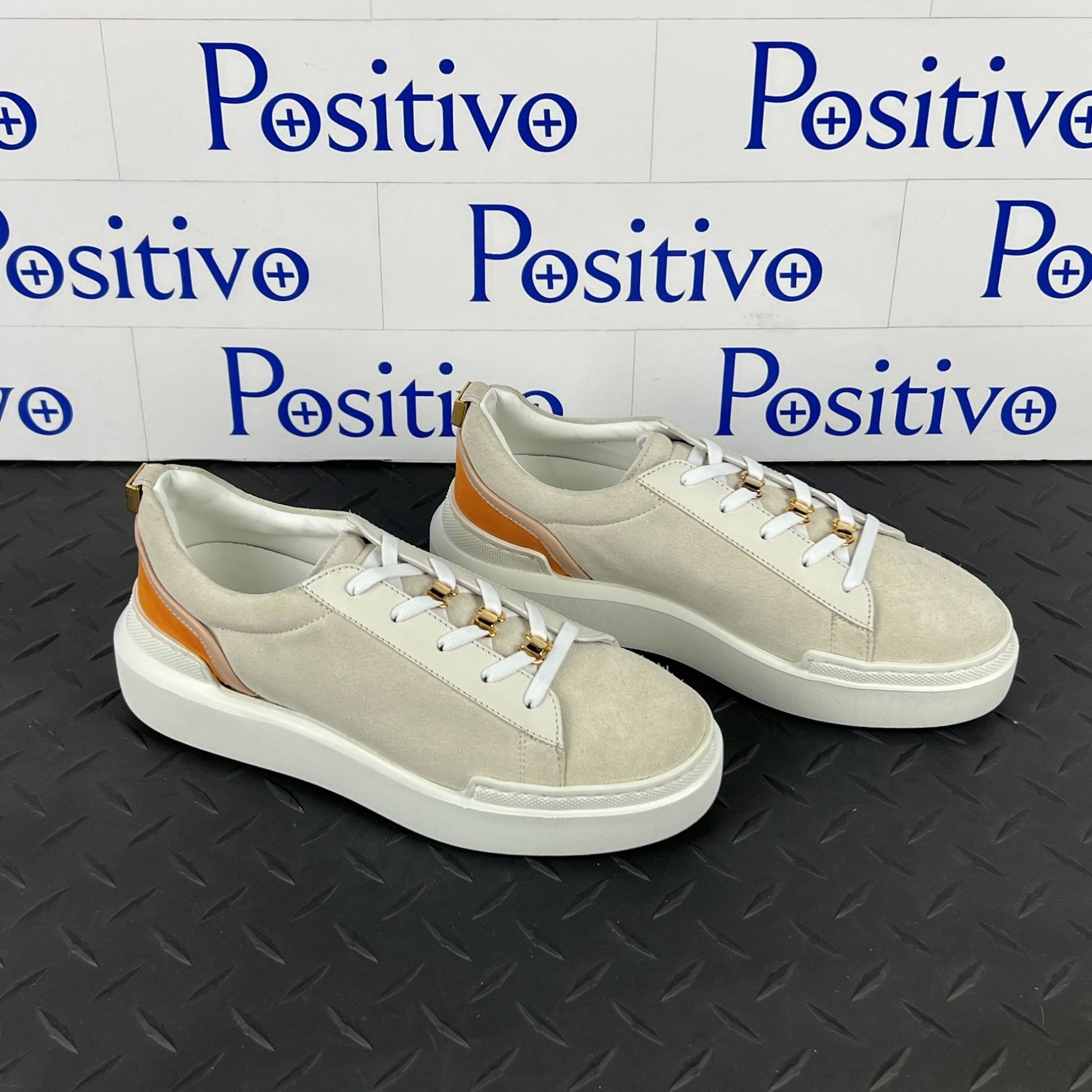 Buscemi Ninna Off White Leather Sneakers SAMPLE | Positivo Clothing