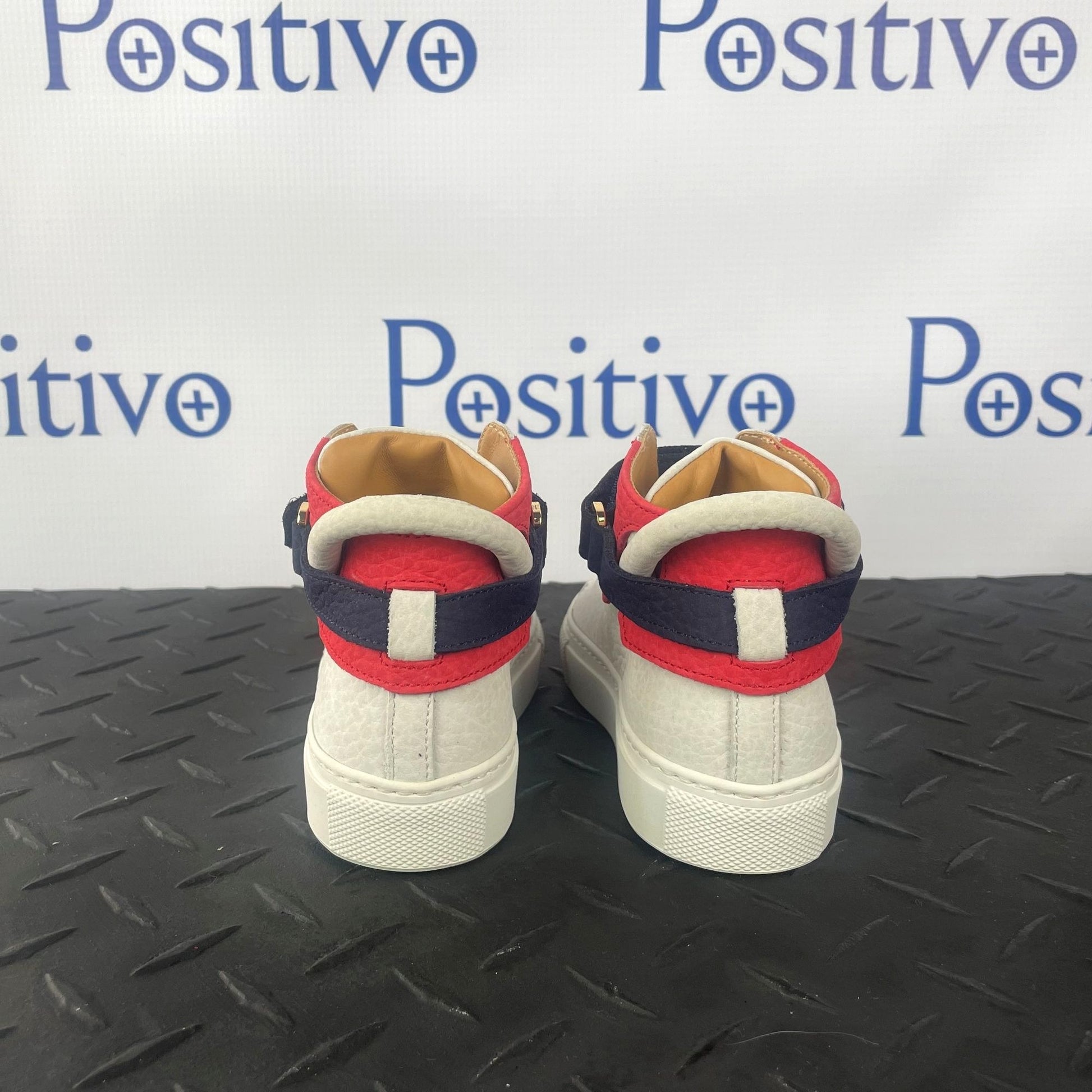 Buscemi 100MM Kid Nubuk Off White/ Ramino Tri Sneakers | Positivo Clothing