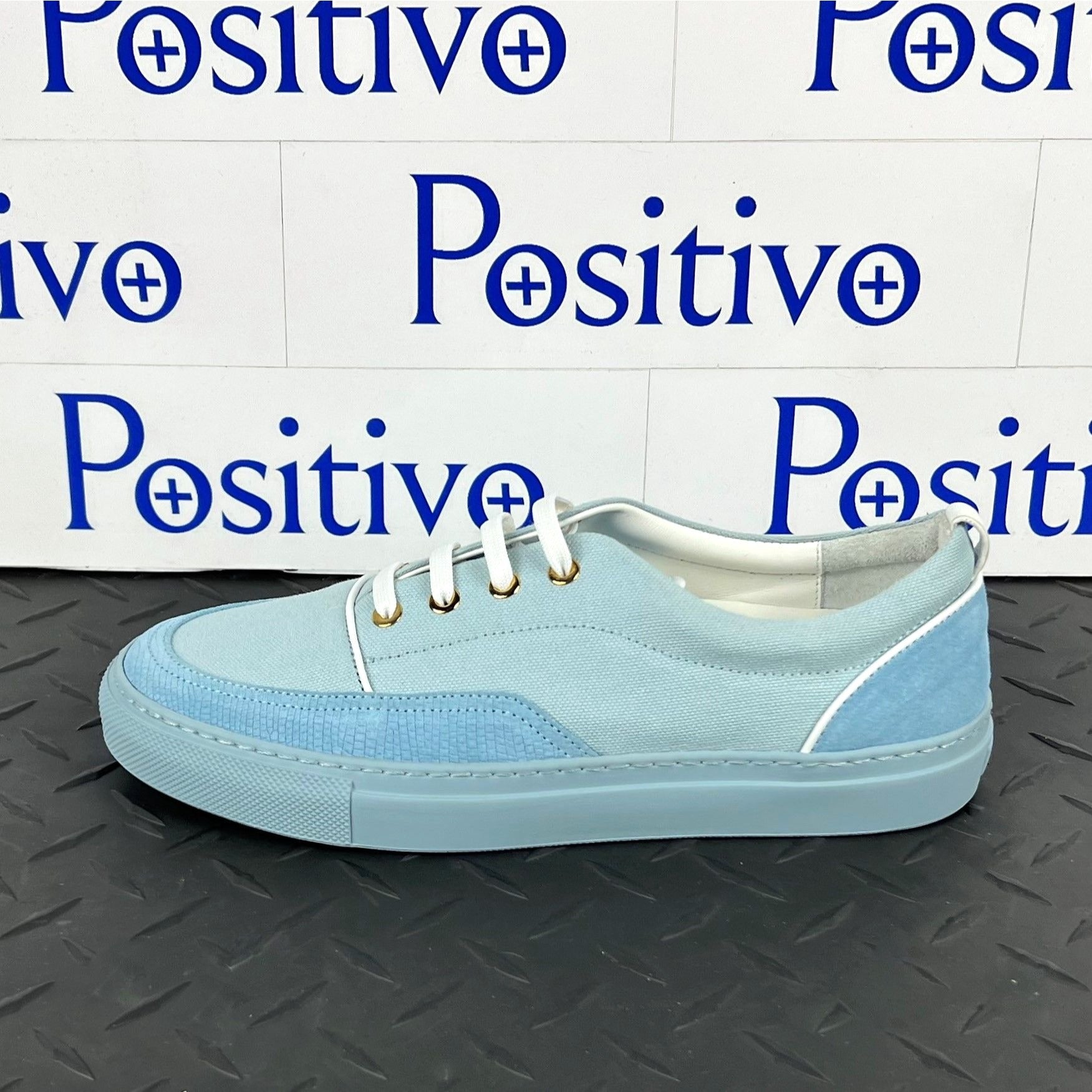 Buscemi Womens Cali Cielo Leather Low top Sneakers SAMPLE | Positivo Clothing