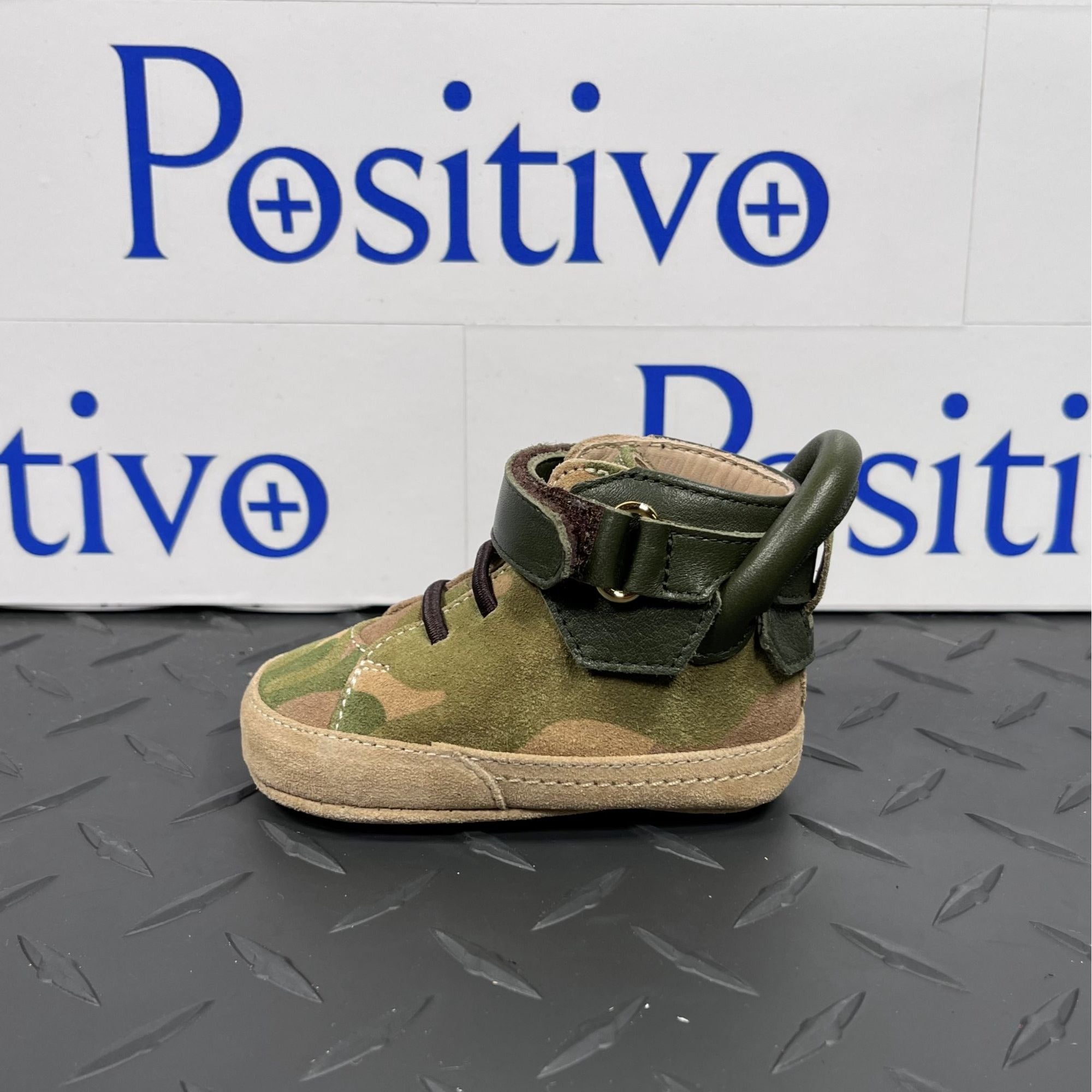 Buscemi 100MM Baby Camou/Militare Suede Sneakers | Positivo Clothing