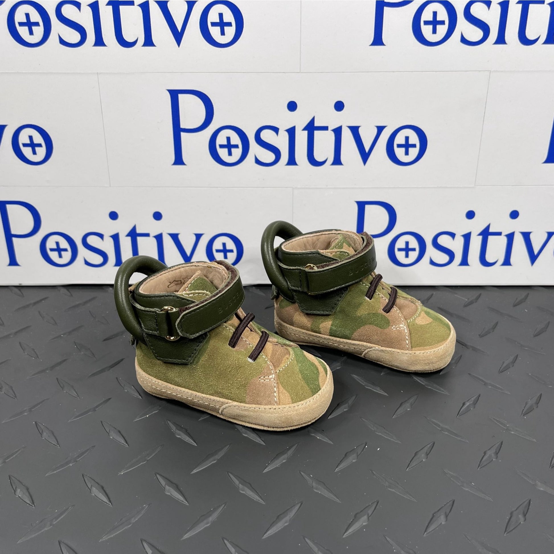 Buscemi 100MM Baby Camou/Militare Suede Sneakers | Positivo Clothing