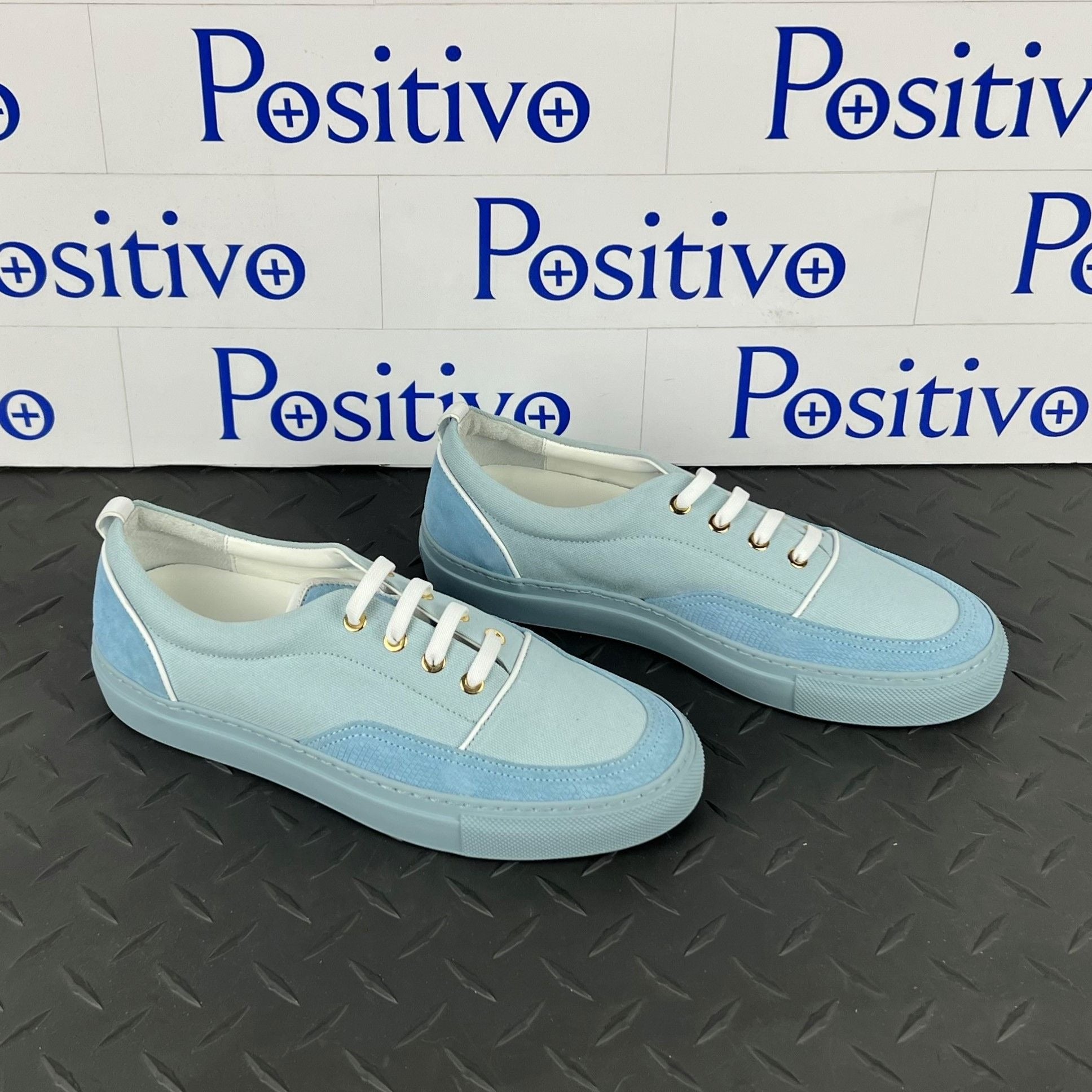 Buscemi Womens Cali Cielo Leather Low top Sneakers SAMPLE | Positivo Clothing