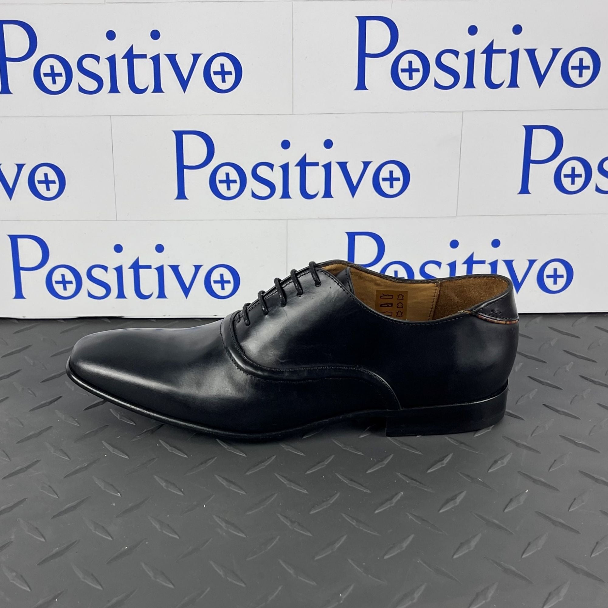 Paul Smith Starling Black Leather Oxfords | Positivo Clothing