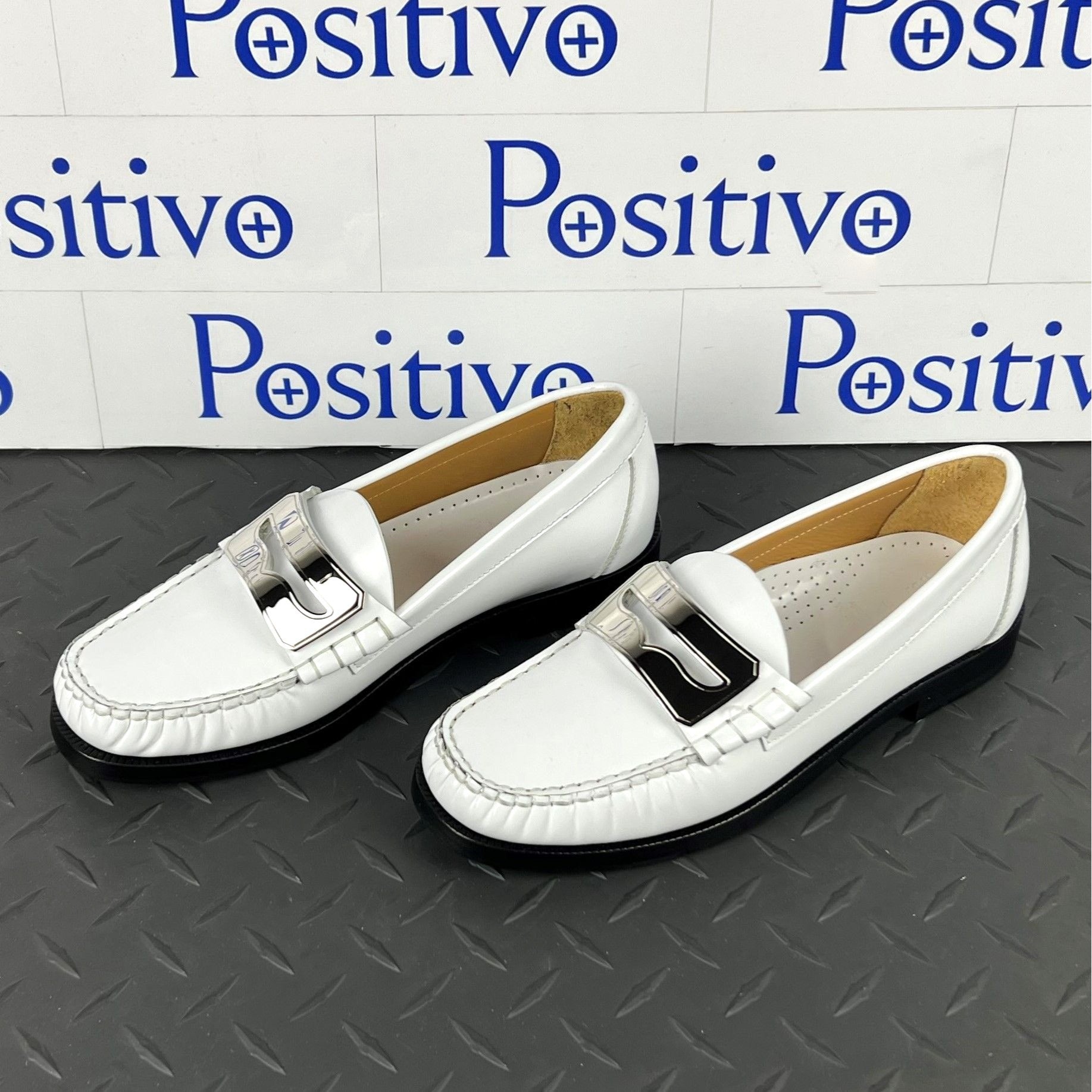 Buscemi Womens Town Loafer Off White/Silver Leather Loafers SAMPLE | Positivo Clothing