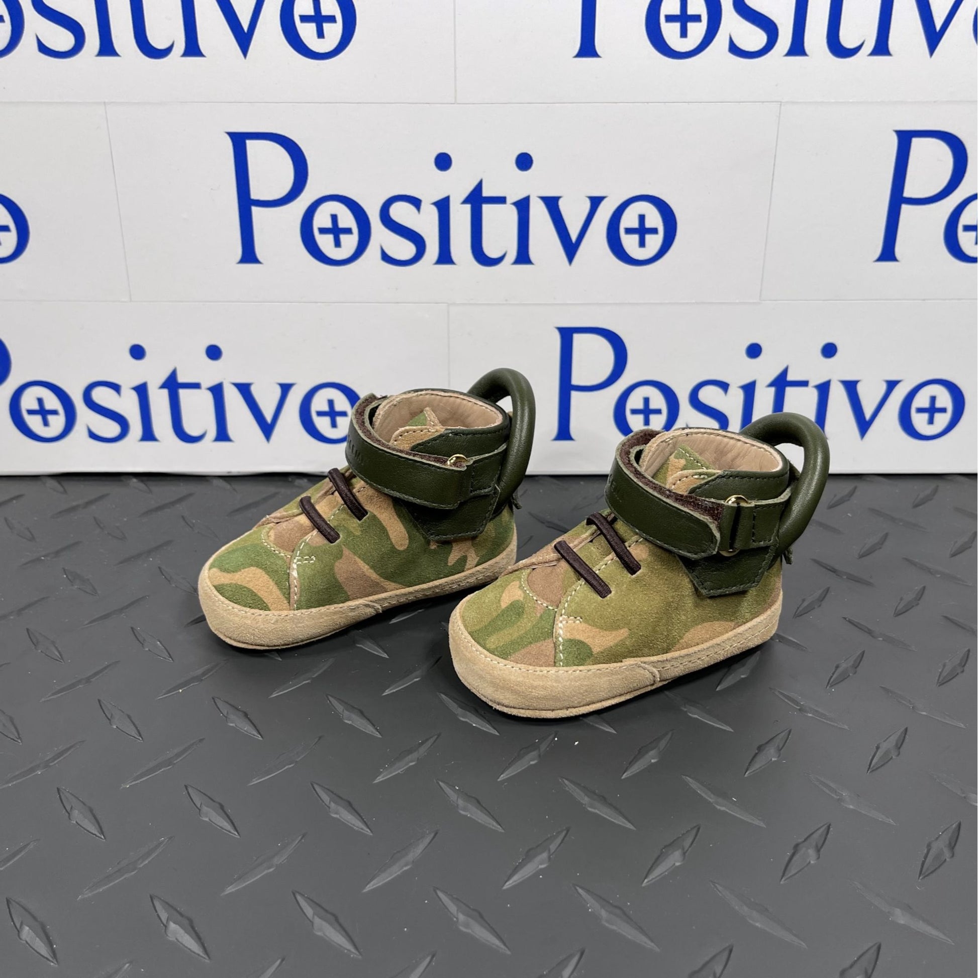 Buscemi 100MM Baby Camou/Militare Suede Sneakers | Positivo Clothing