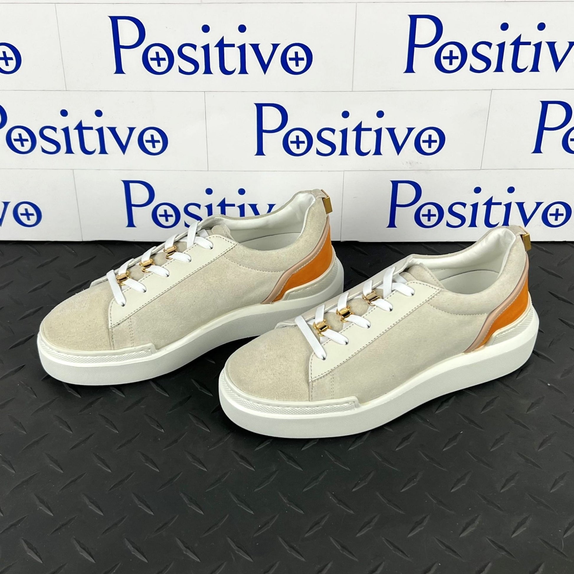 Buscemi Ninna Off White Leather Sneakers SAMPLE | Positivo Clothing