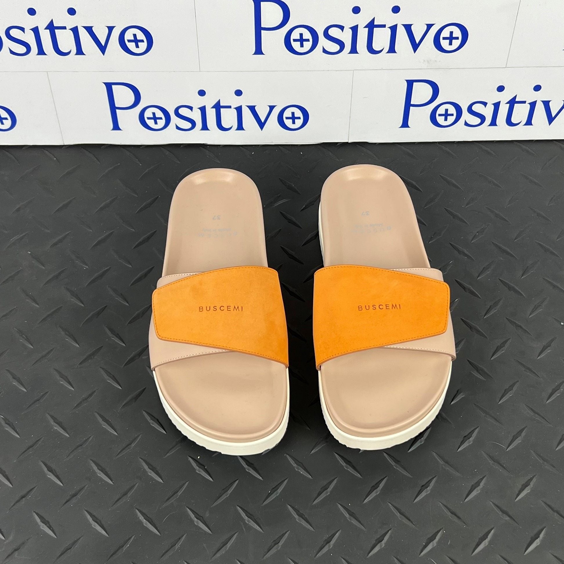 Buscemi Womens Slide Scratch Nude/Orange Leather Sandals SAMPLE | Positivo Clothing