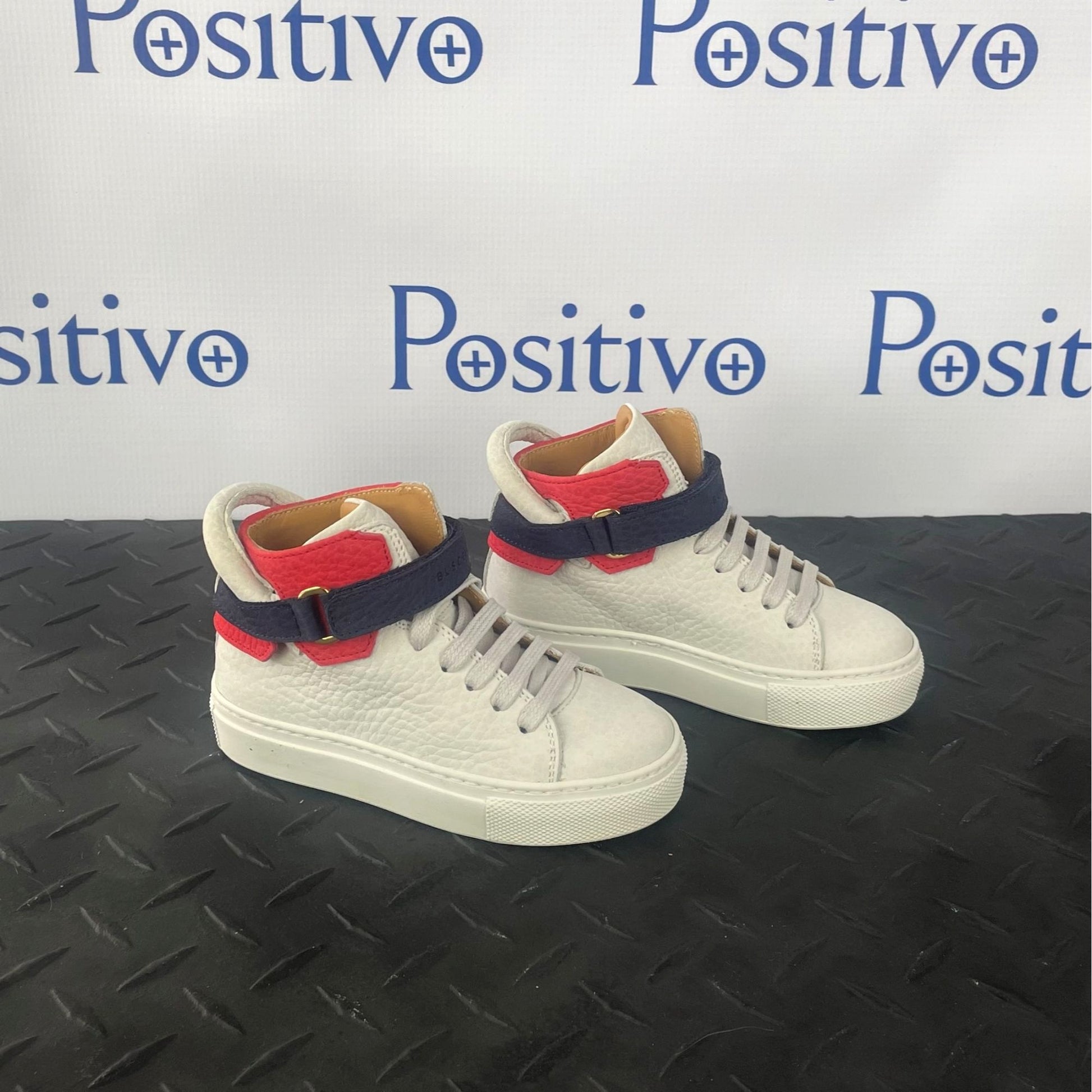 Buscemi 100MM Kid Nubuk Off White/ Ramino Tri Sneakers | Positivo Clothing