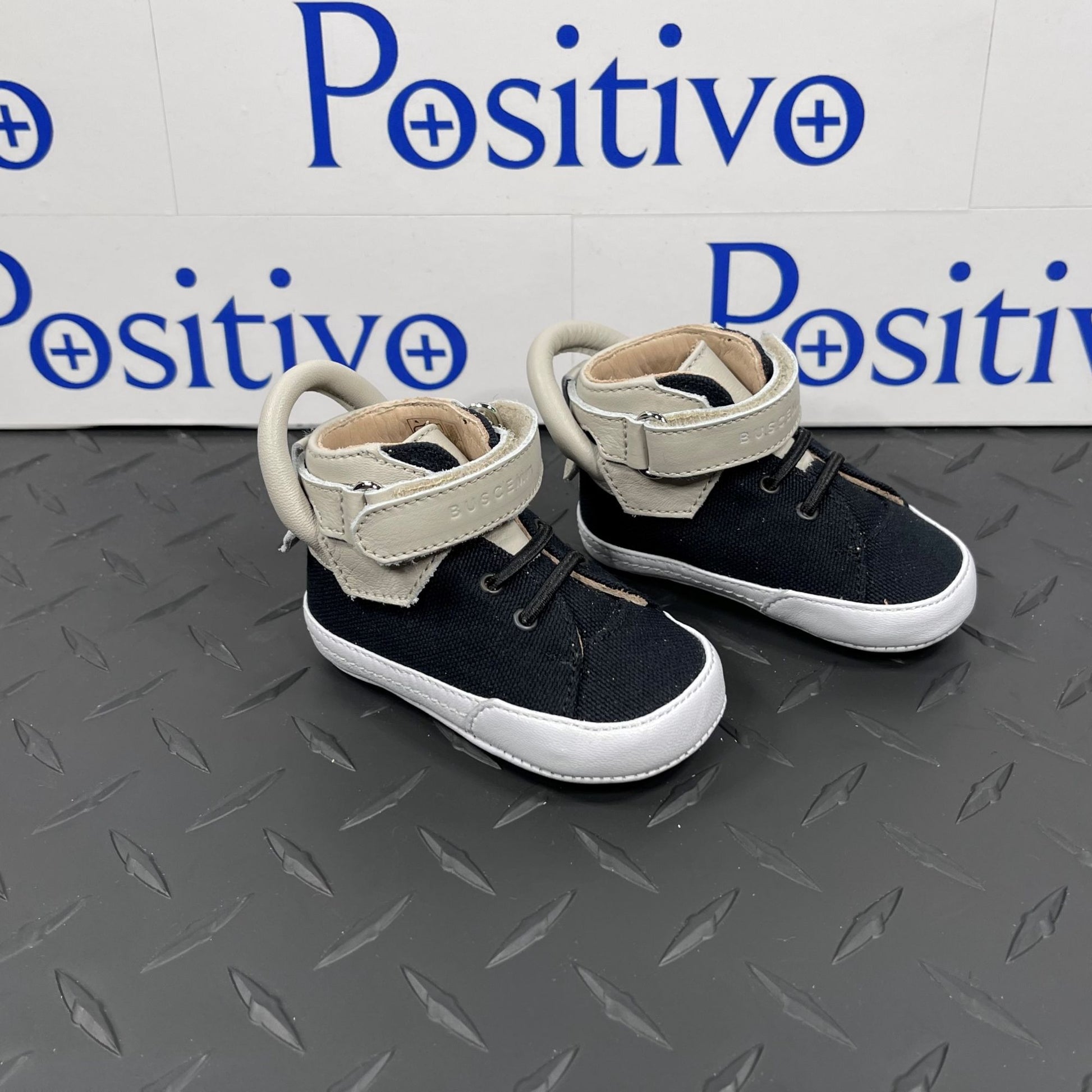 Buscemi 100MM Baby Canvas Black/Off White Sneakers | Positivo Clothing