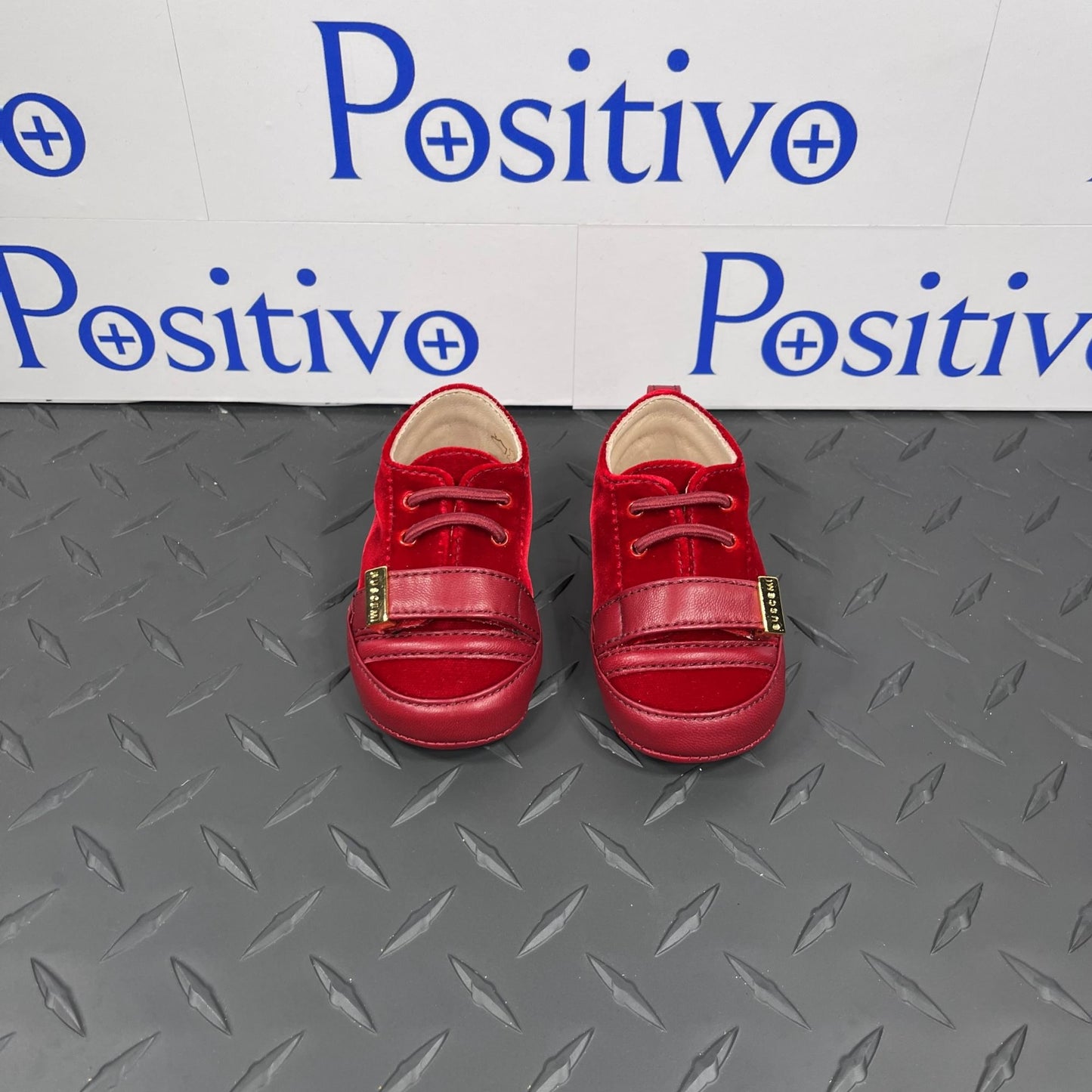 Buscemi 50MM Baby Scarlet Velvet Sneakers | Positivo Clothing